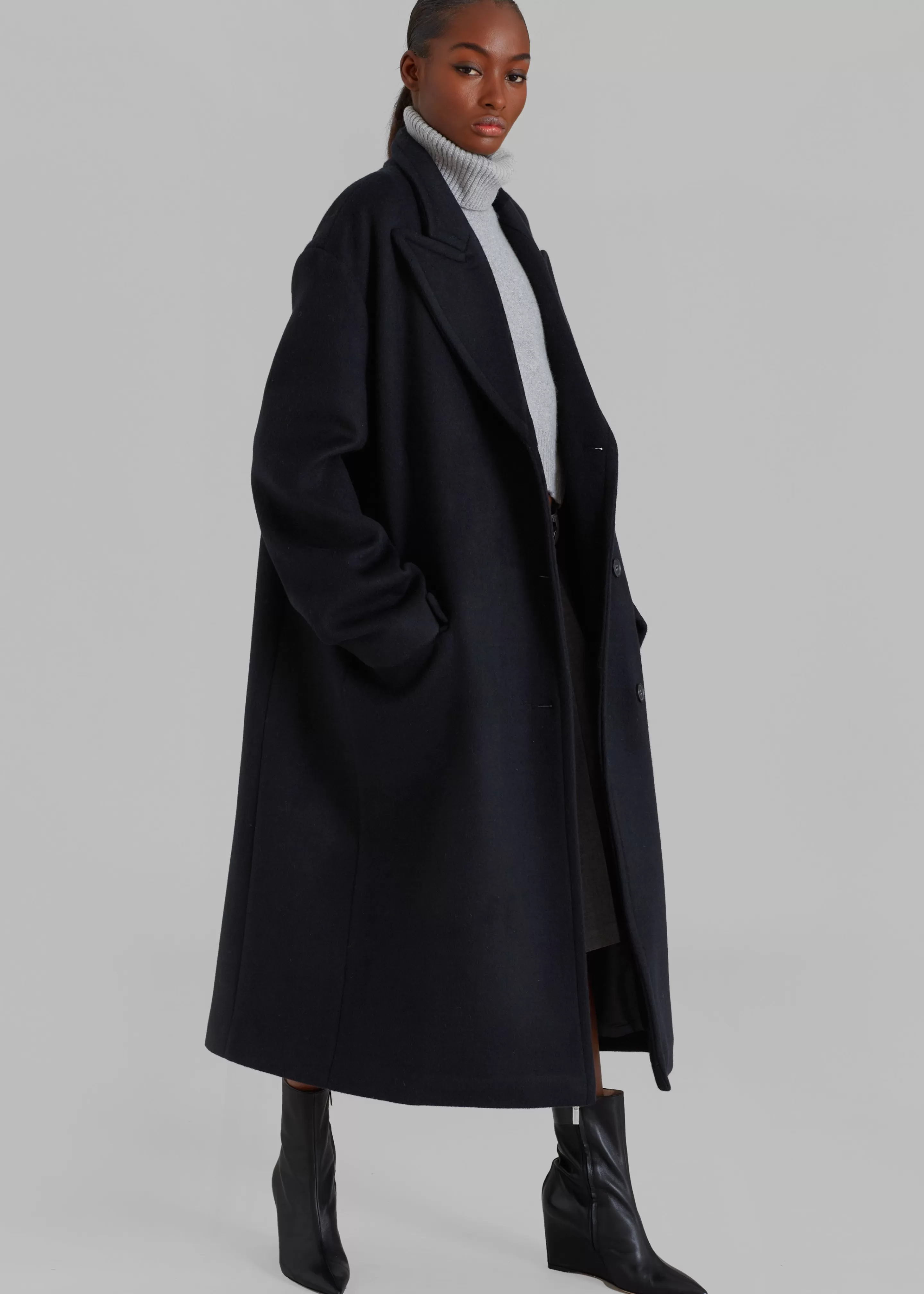 Outerwear | The Frankie Shop Anya Oversized Coat Black