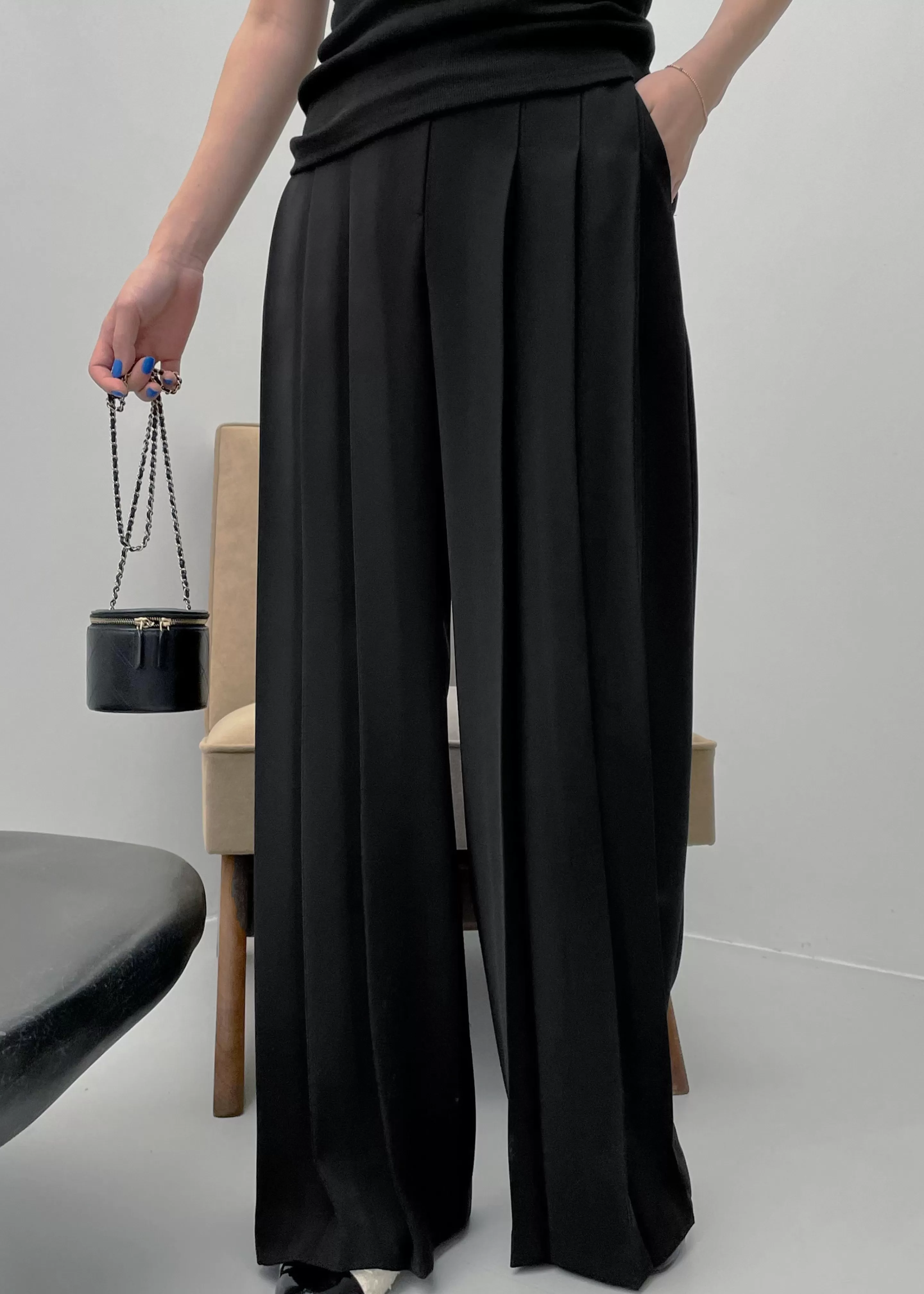 Bottoms | The Frankie Shop Dillon Pleated Pants Black