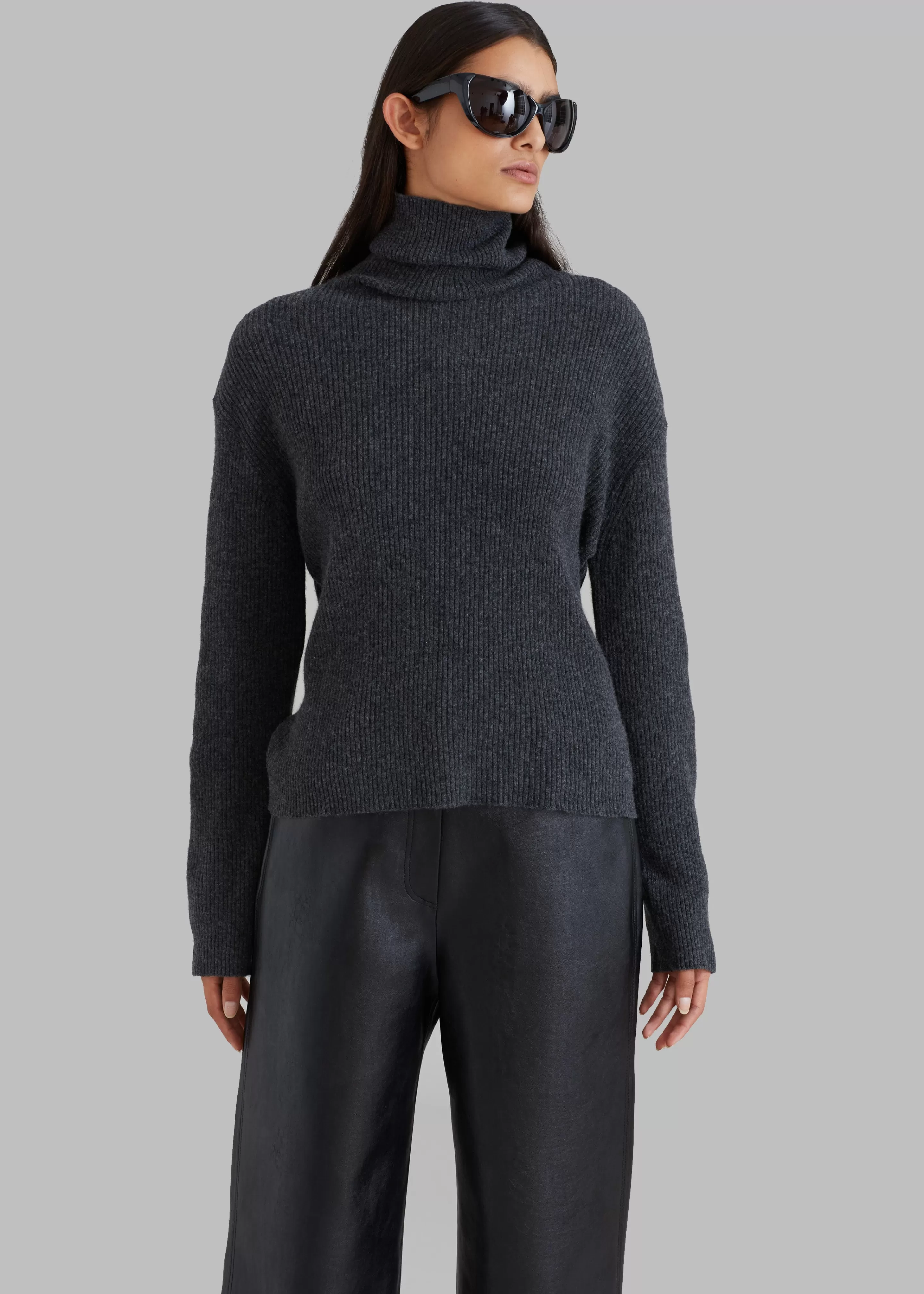 Knitwear | The Frankie Shop Jensen Turtleneck Sweater Charcoal