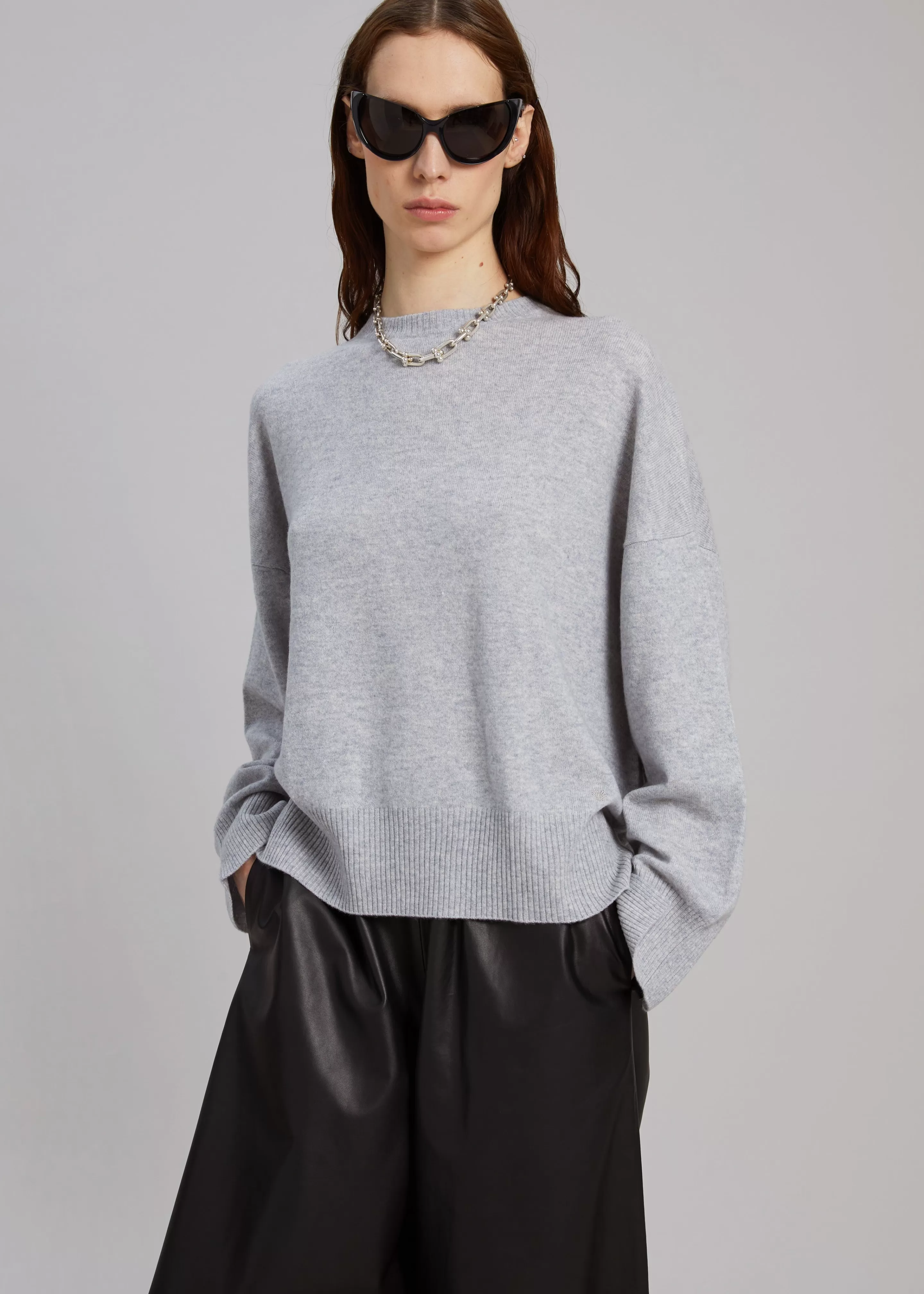 Knitwear | The Frankie Shop Loulou Studio Anaa Cashmere Sweater Grey Melange