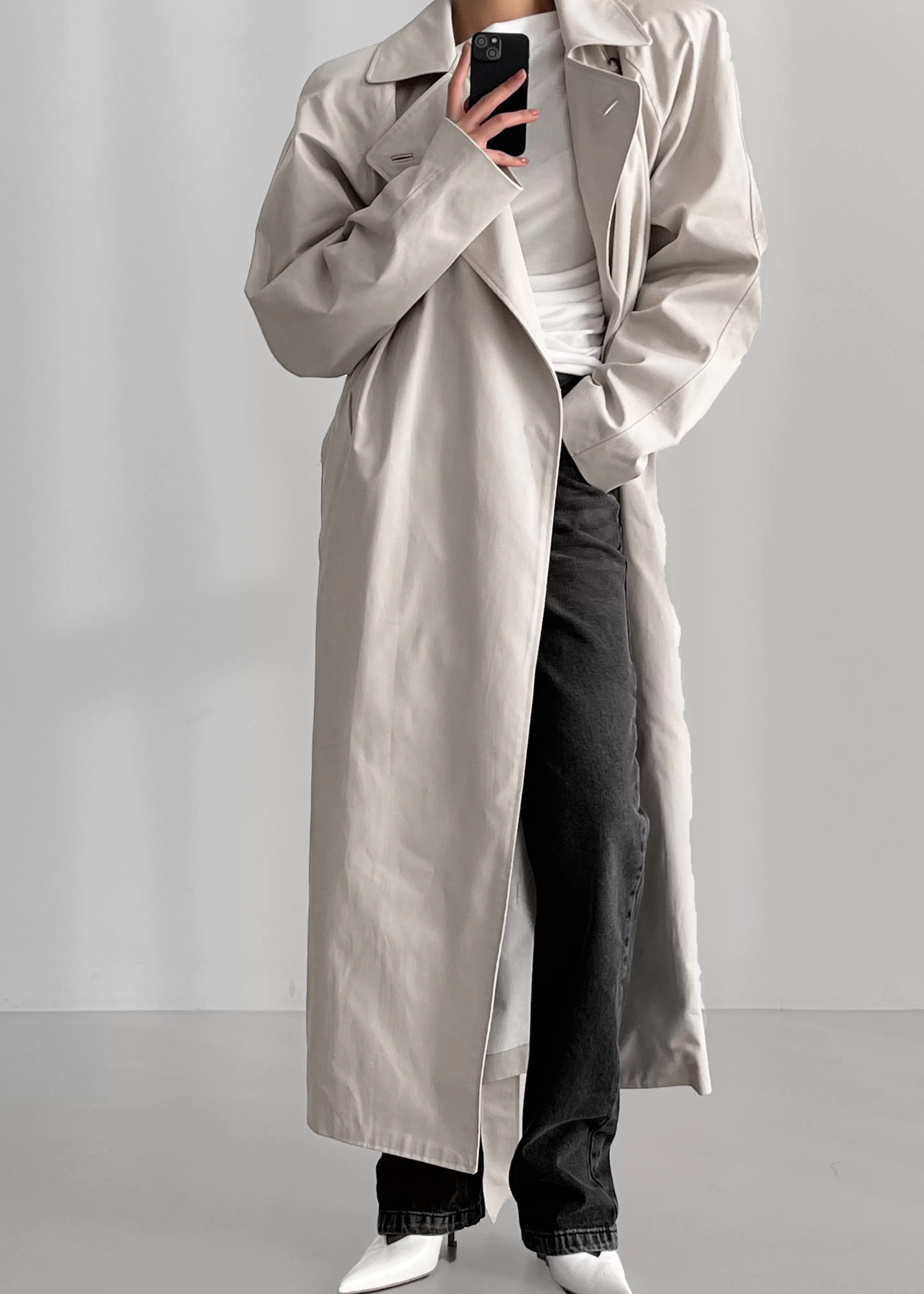 Outerwear | The Frankie Shop Marisol Box Shoulder Trench Bone