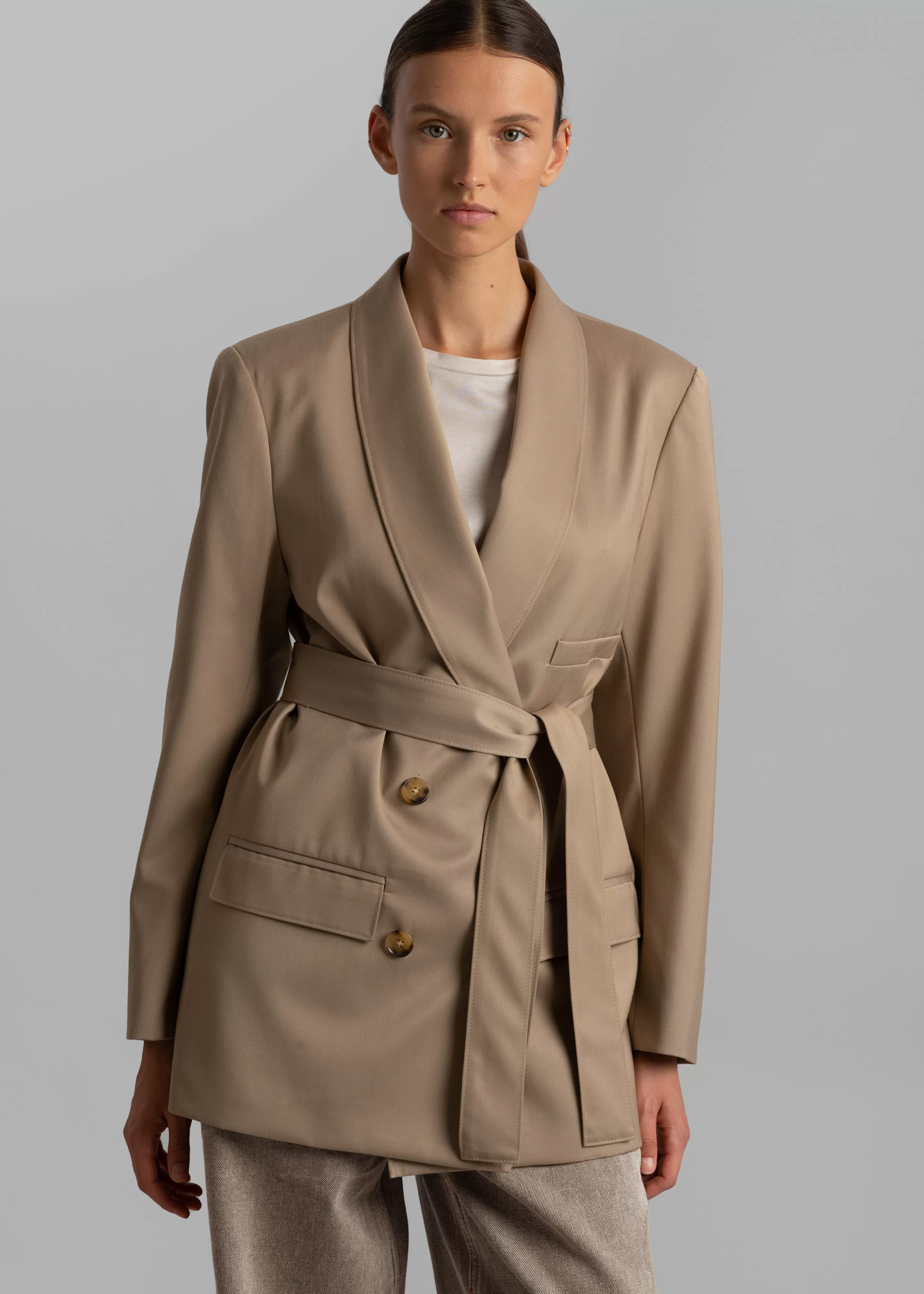 Outerwear | The Frankie Shop Sidonie Blazer Taupe