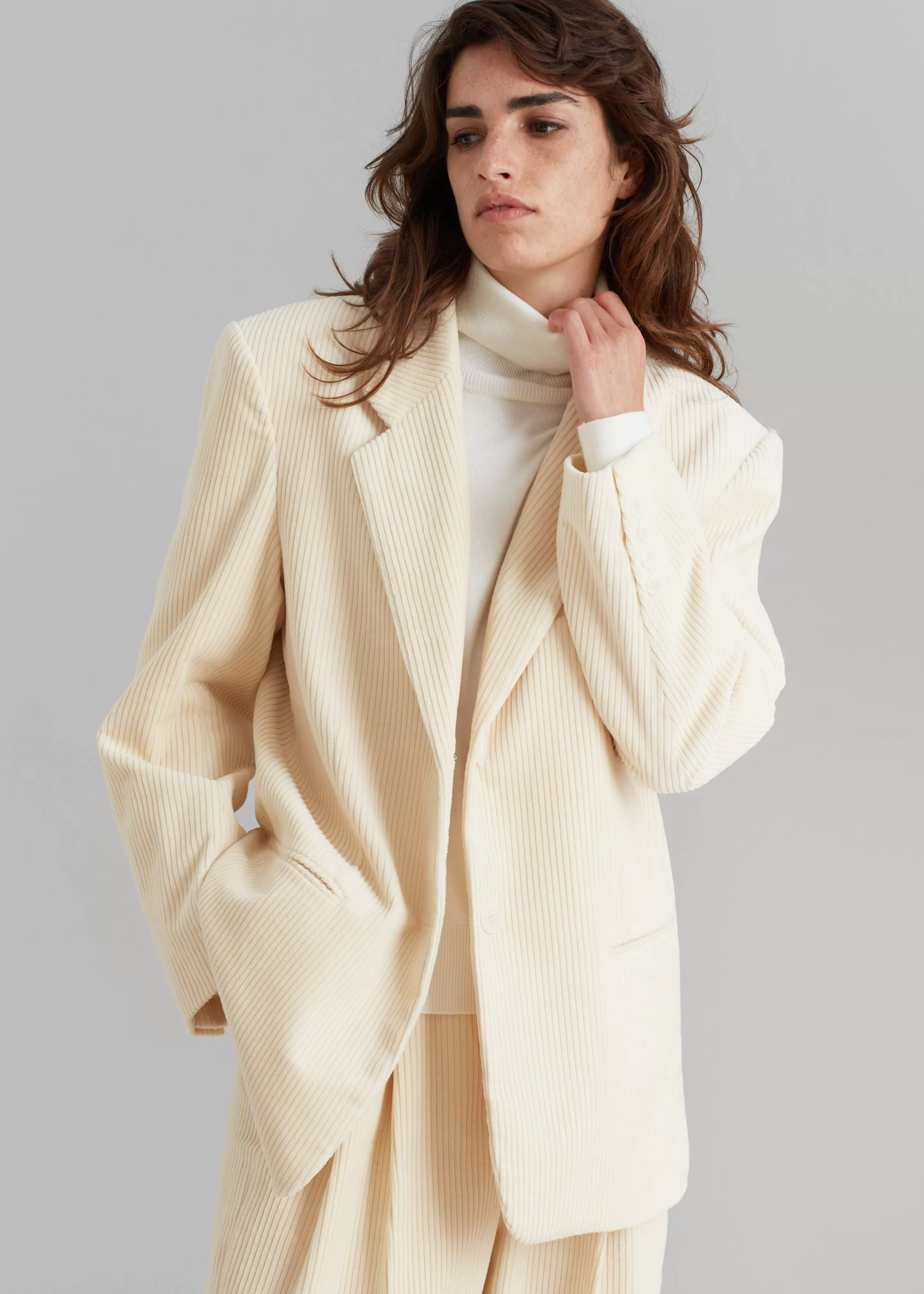 Outerwear | The Frankie Shop Siham Corduroy Blazer Cream