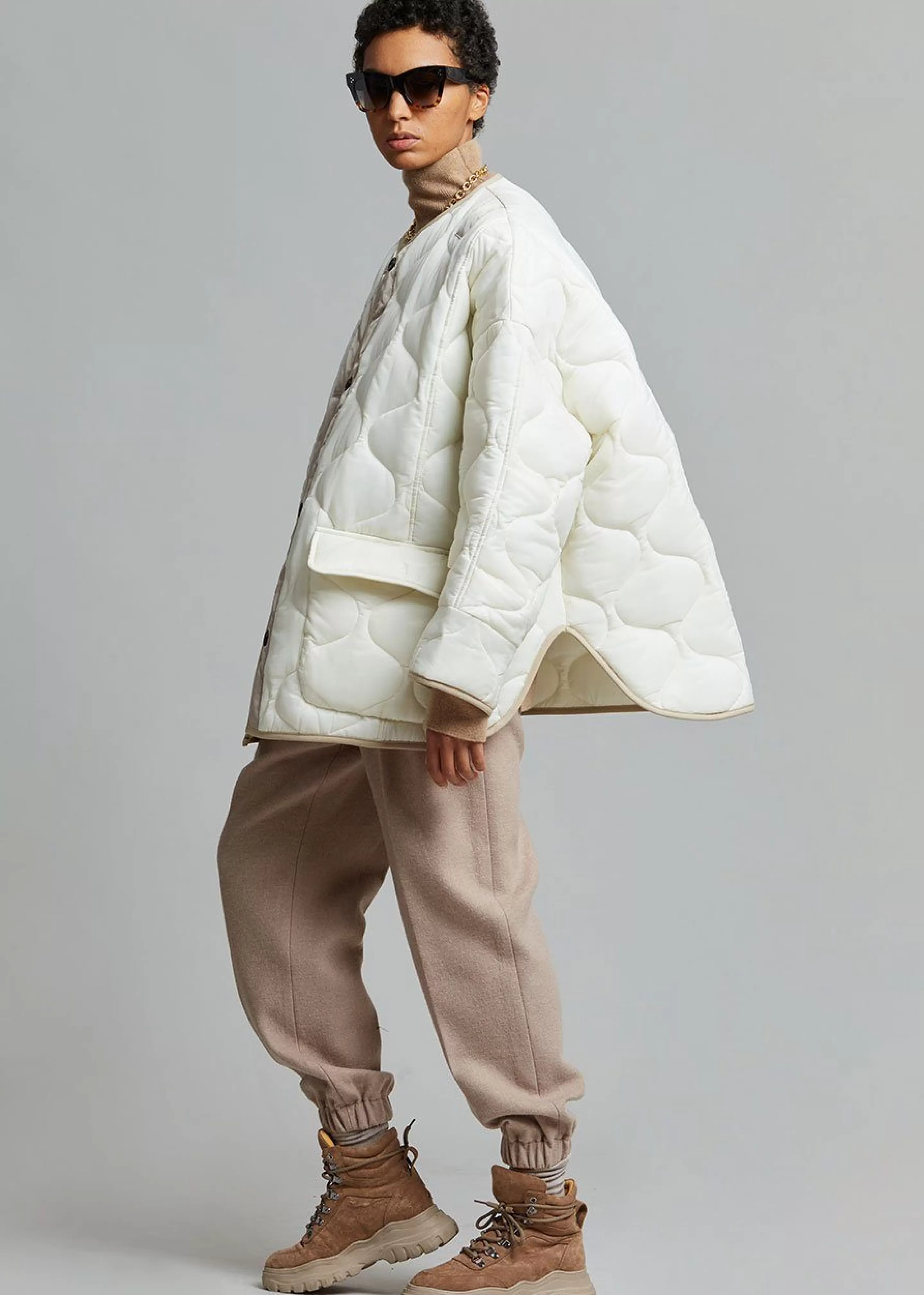 Outerwear | The Frankie Shop Teddy Quilted Jacket Ivory/Clay